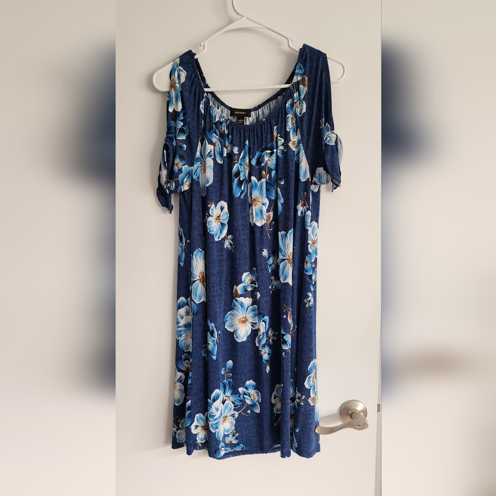 Dress by Espresso